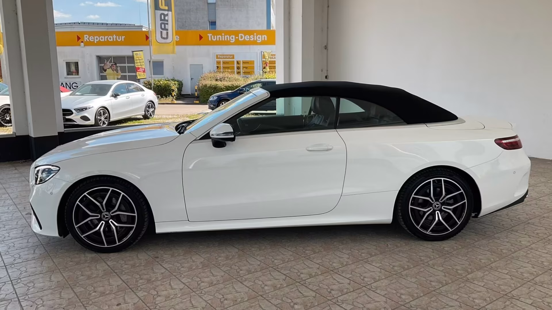 Mercedes-Benz E 220 d AMG Line