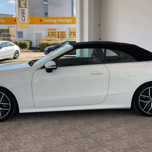 Mercedes-Benz E 220 d AMG Line